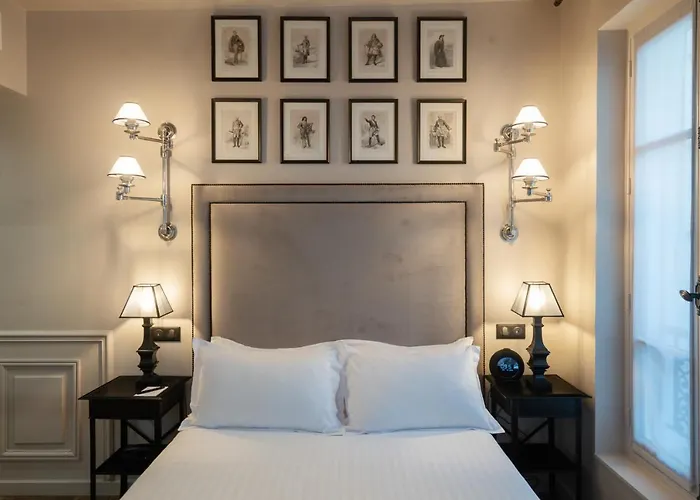 Hotel Saint-Louis En L\'Isle - Notre-Dame