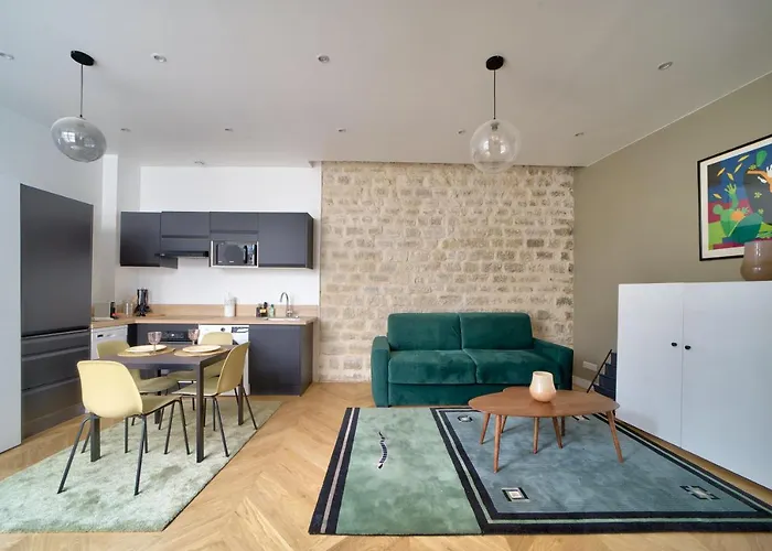Gorgeous Apartment For 4 People In The Heart Of Paris
