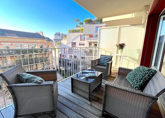 Le Penthouse Des Batignolles
