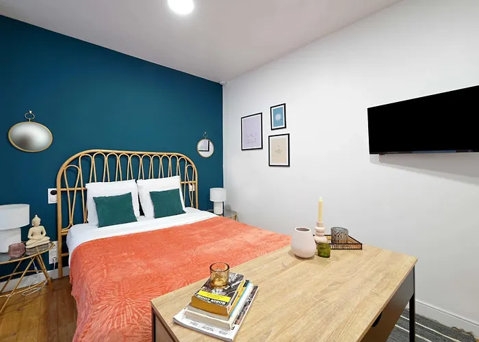 Modern Studio Fully Renovated