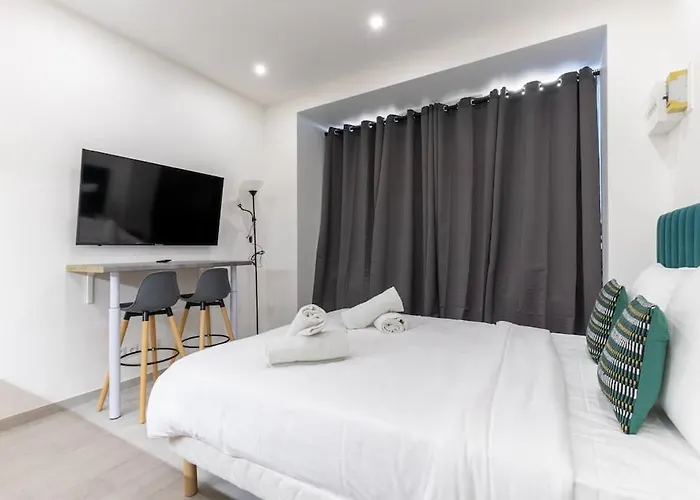 Lemercier Batignolles Cosy Studio 2P