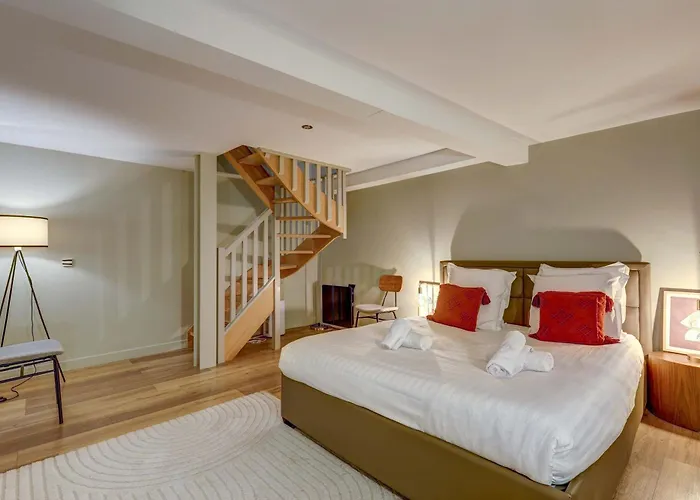 Place De La Nation Cozy 2Bd Duplex