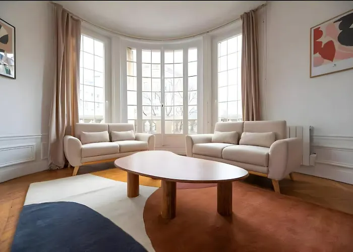 Tbs 319 - Superb Apartment With Eiffel Tower View