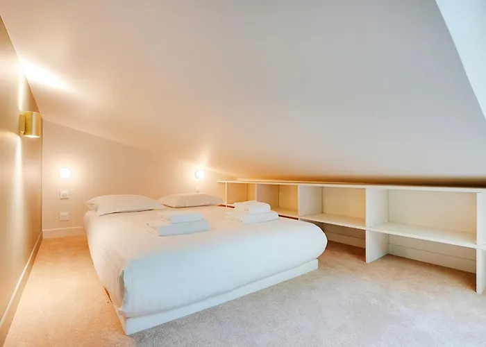 Chic And Cosy Apartment-Canal Saint Martin