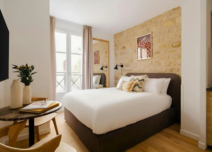 Quintinie Hotel 15Th Arrondissement, Sonder By Marriott Bonvoy