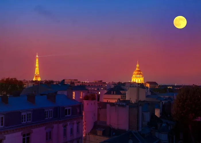 Eiffel Tower view + terrace Saint Germain des Pres