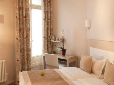 Le Petit Belloy Hotel