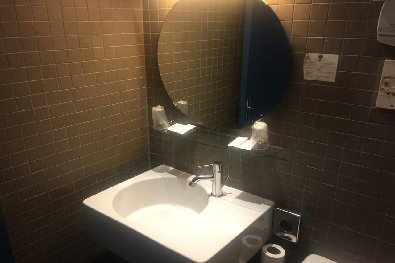 Du Parc Saint Charles Hotel Paris