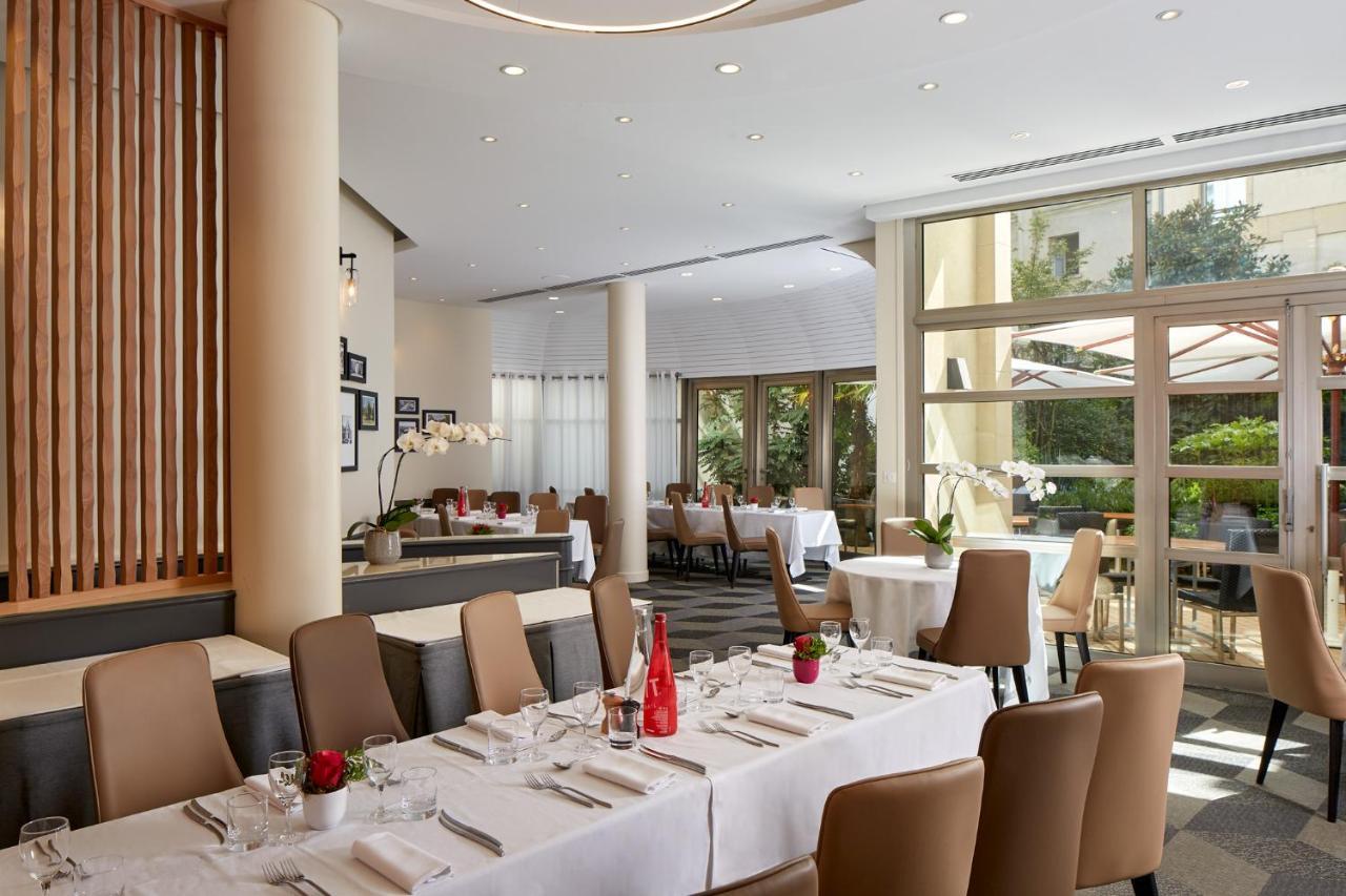 Ampere Hotel 4*