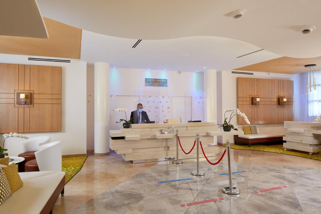 Ampere Hotel
