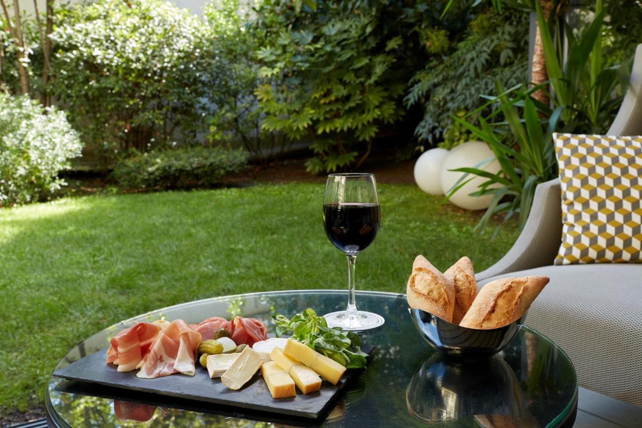 Ampere Hotel Paris