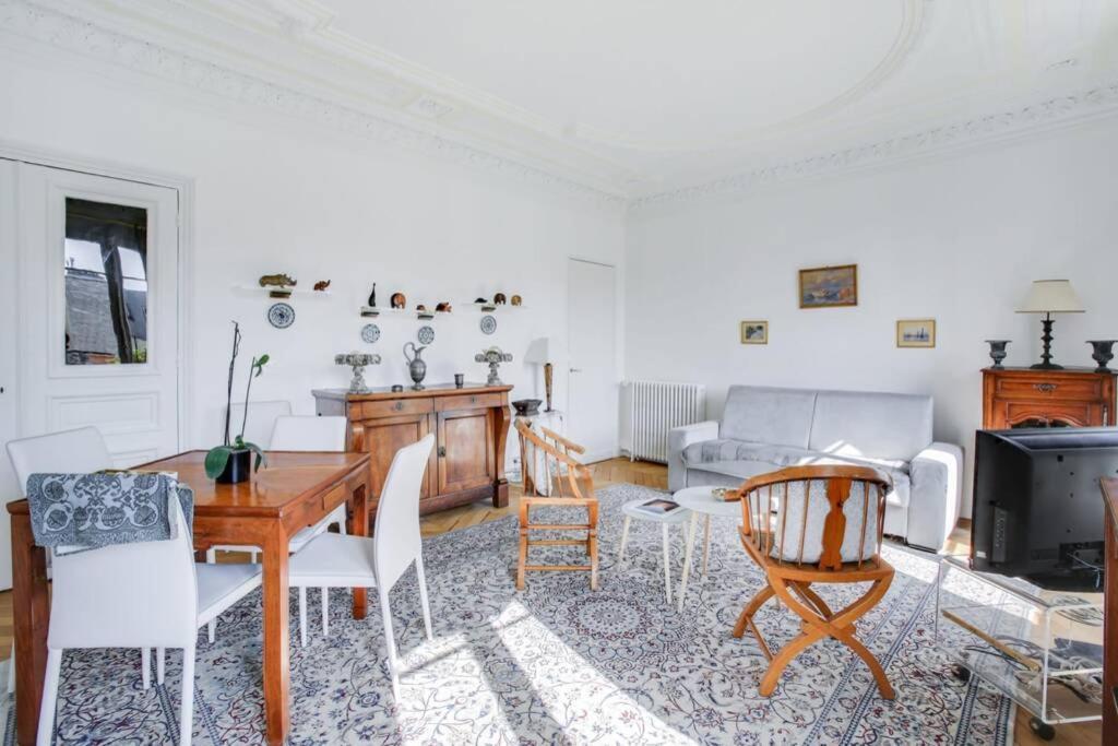 Trocadero Apartment