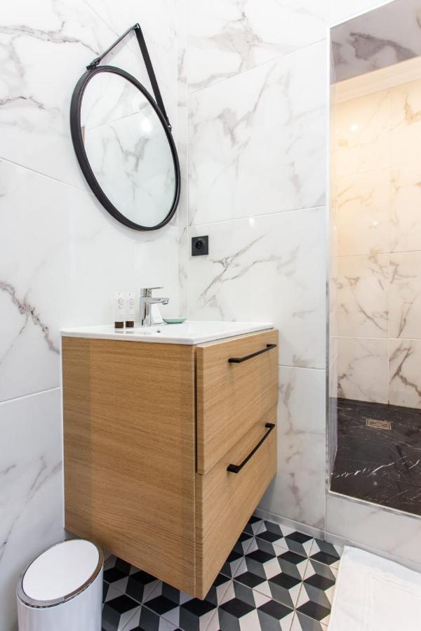 Apartment Cmg Saint Antoine - Bastille 9 *