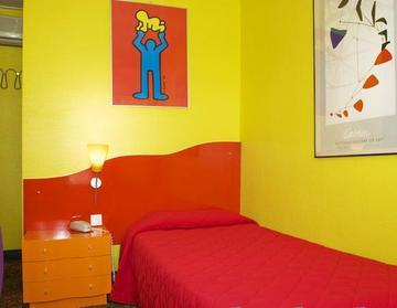 Hotel Le Petit Oberkampf & Paris