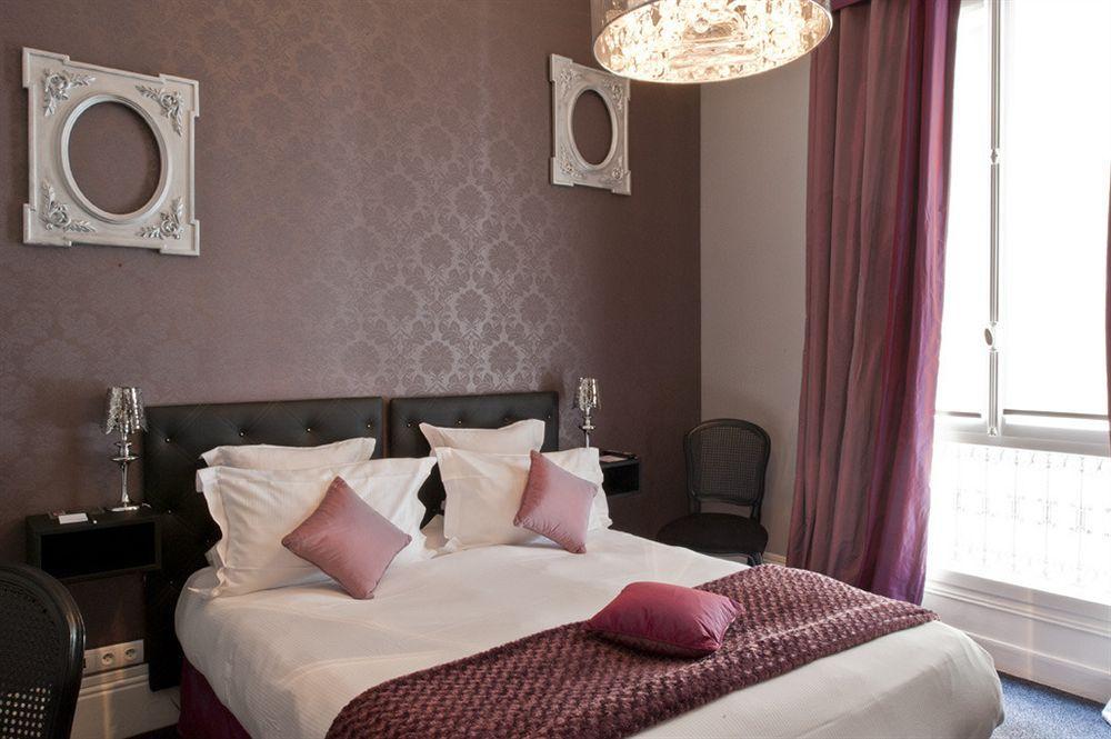 Claridge Hotel