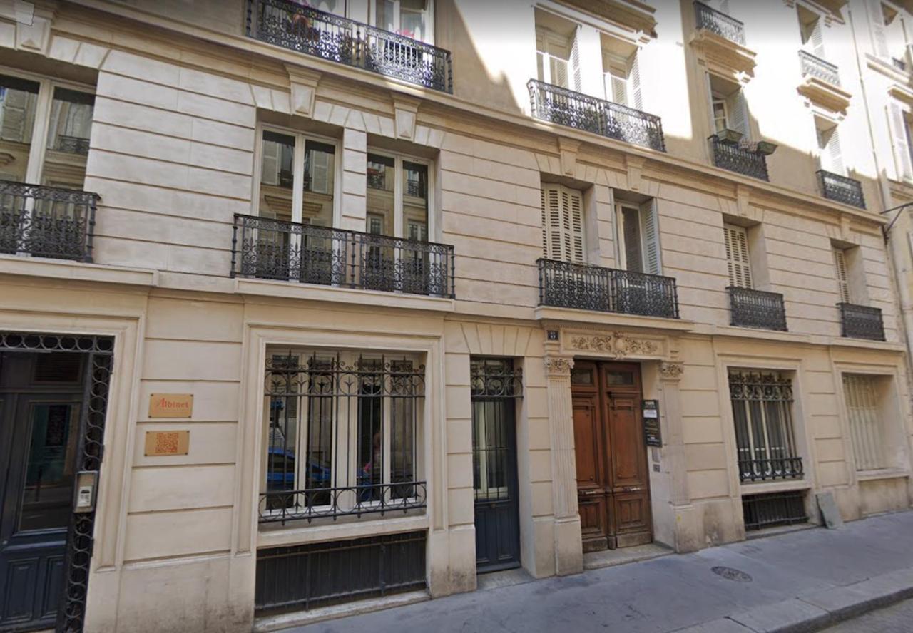 And Renovated Parisian Apartment, 6-7 Guests