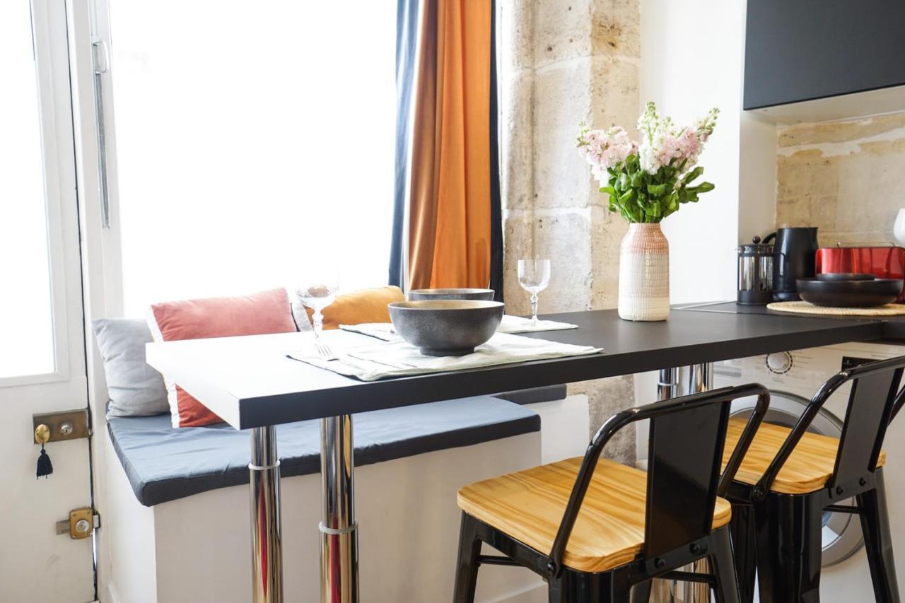 Apartment Magnificent Cocoon In The Heart Of Paris