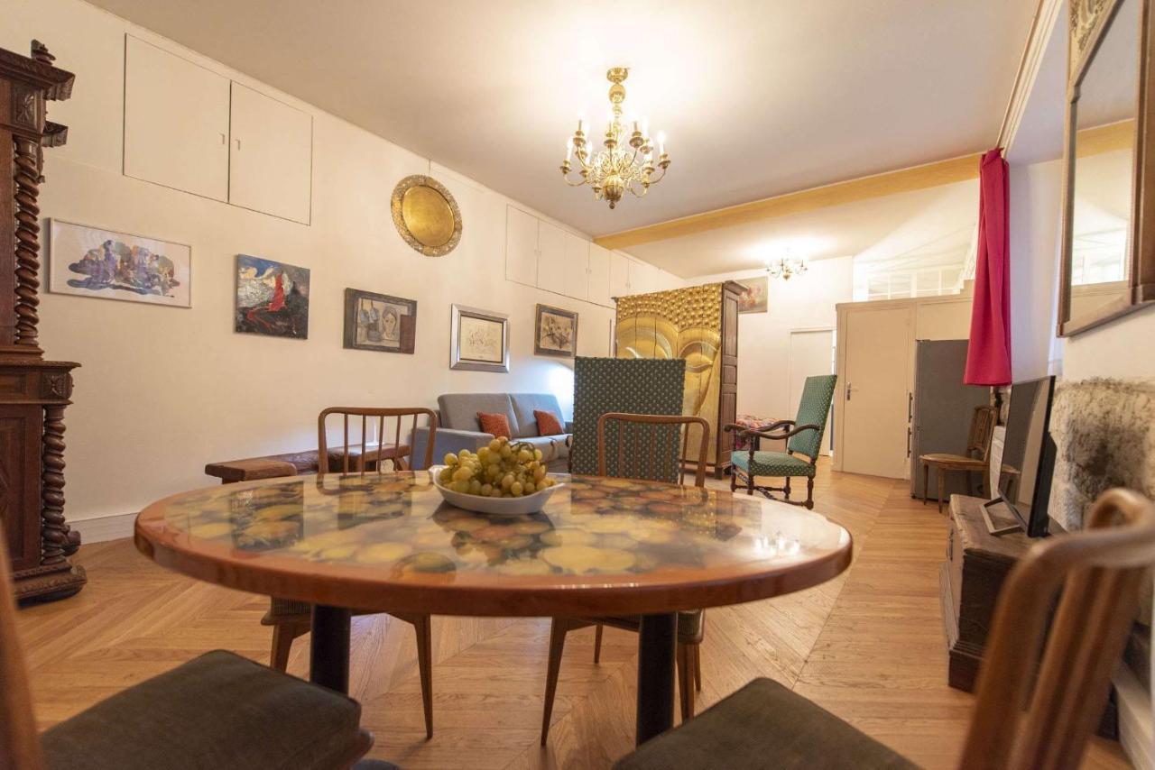 Bric Broc Apartment Paris