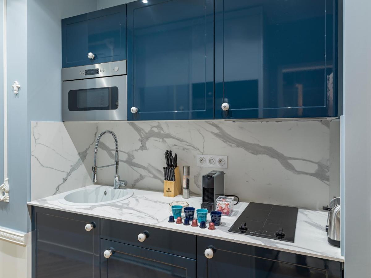 The Pompadour Apartment *