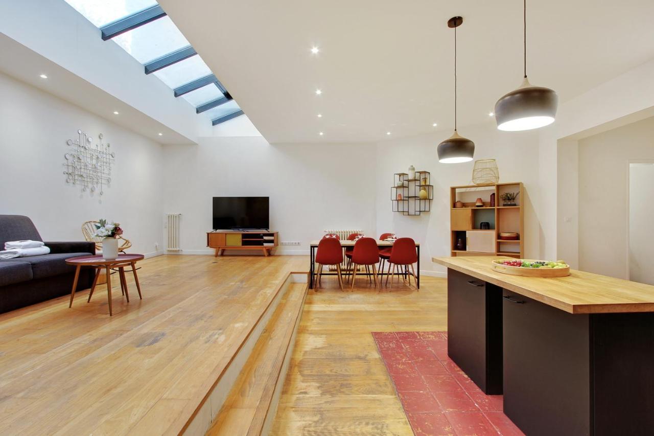 CMG - Buttes Chaumont 10P/3BR Paris