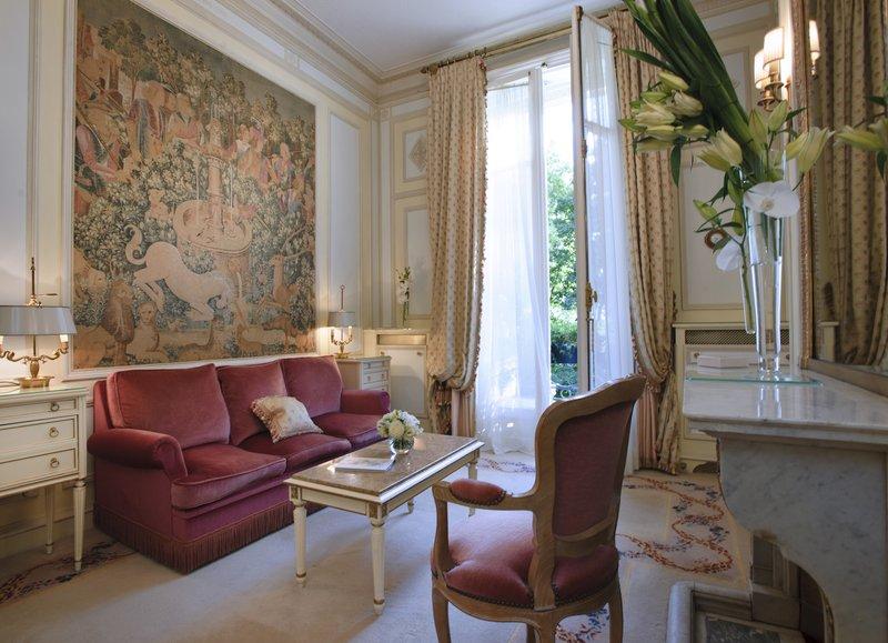 Ritz 5*