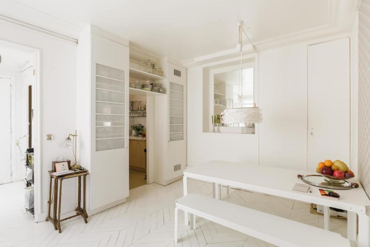 Apartment Spacious T2 Boulevard Beaumarchais Paris