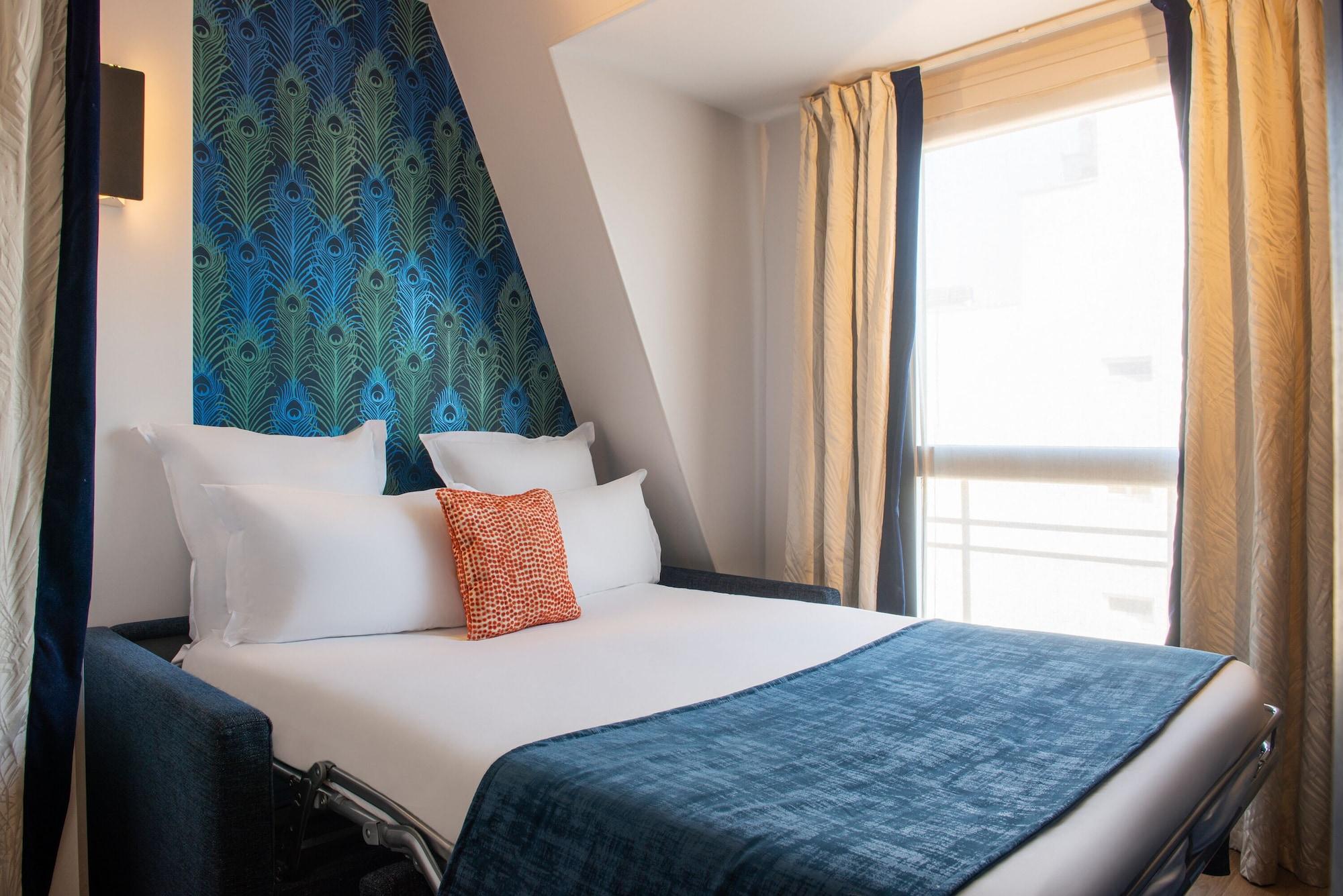 Yllen Eiffel Hotel Paris