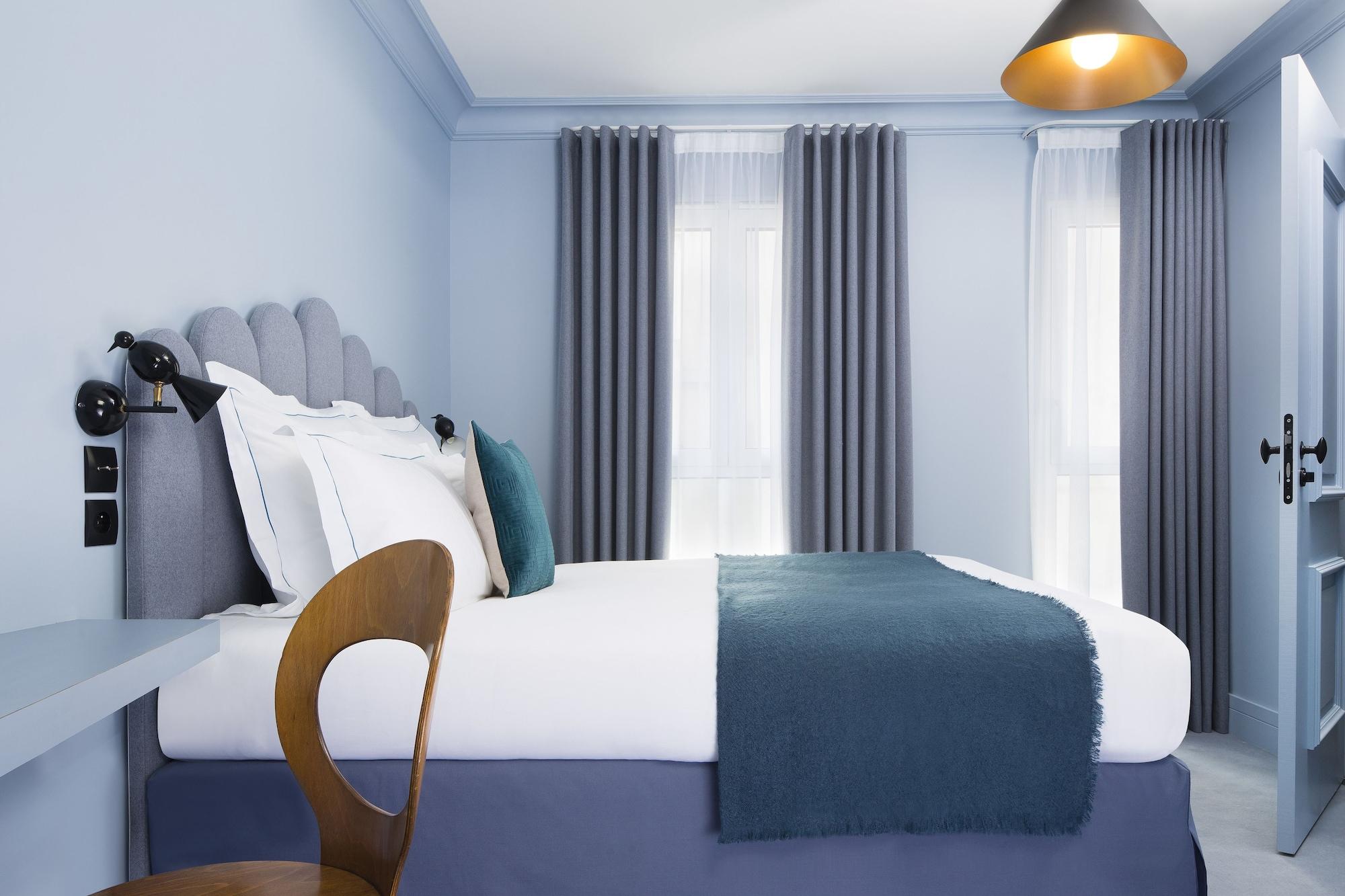 Celeste Batignolles Montmartre Hotel Paris