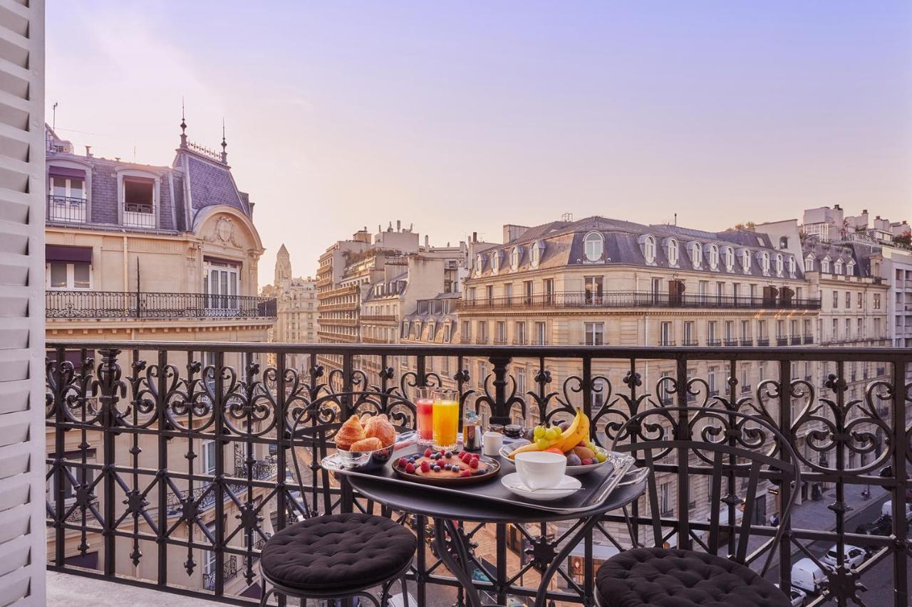 Grand Hotel