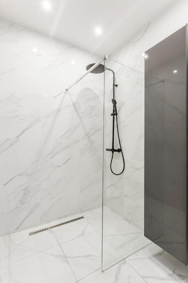 Apartment 180 Eden, Luxury At Sacre Coeur Paris