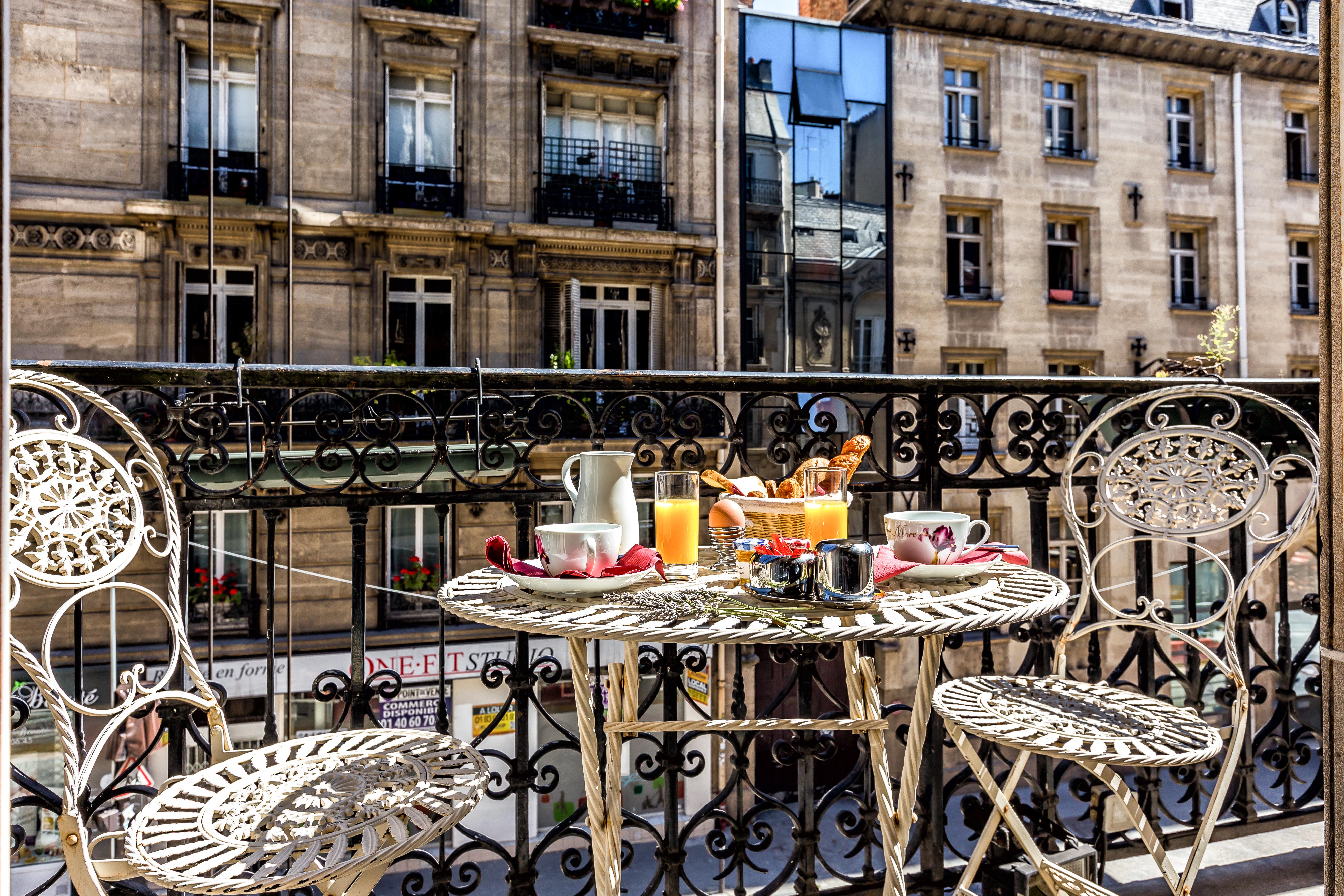 Le Regence Hotel
