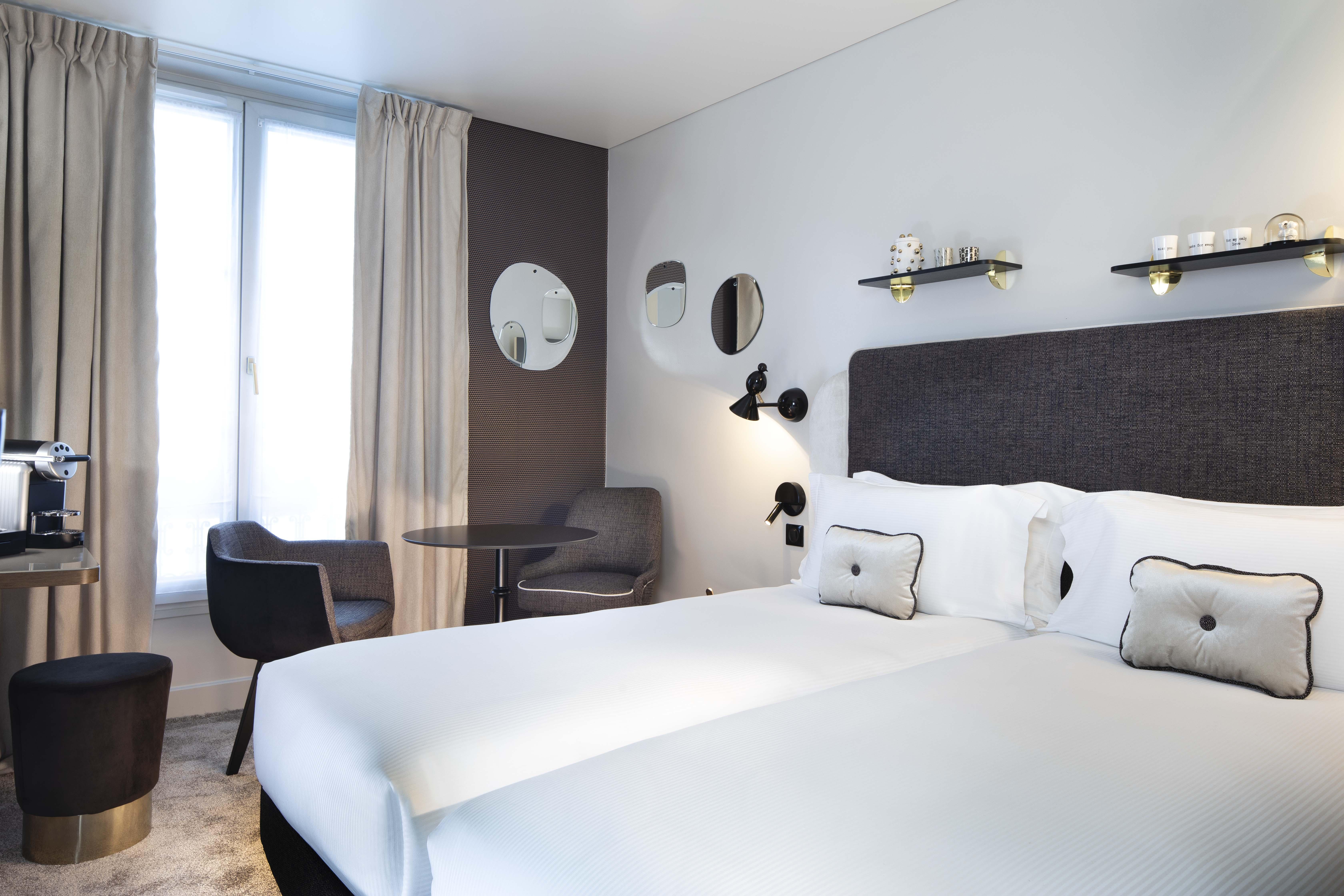 Eiffel Saint Charles Hotel 3*