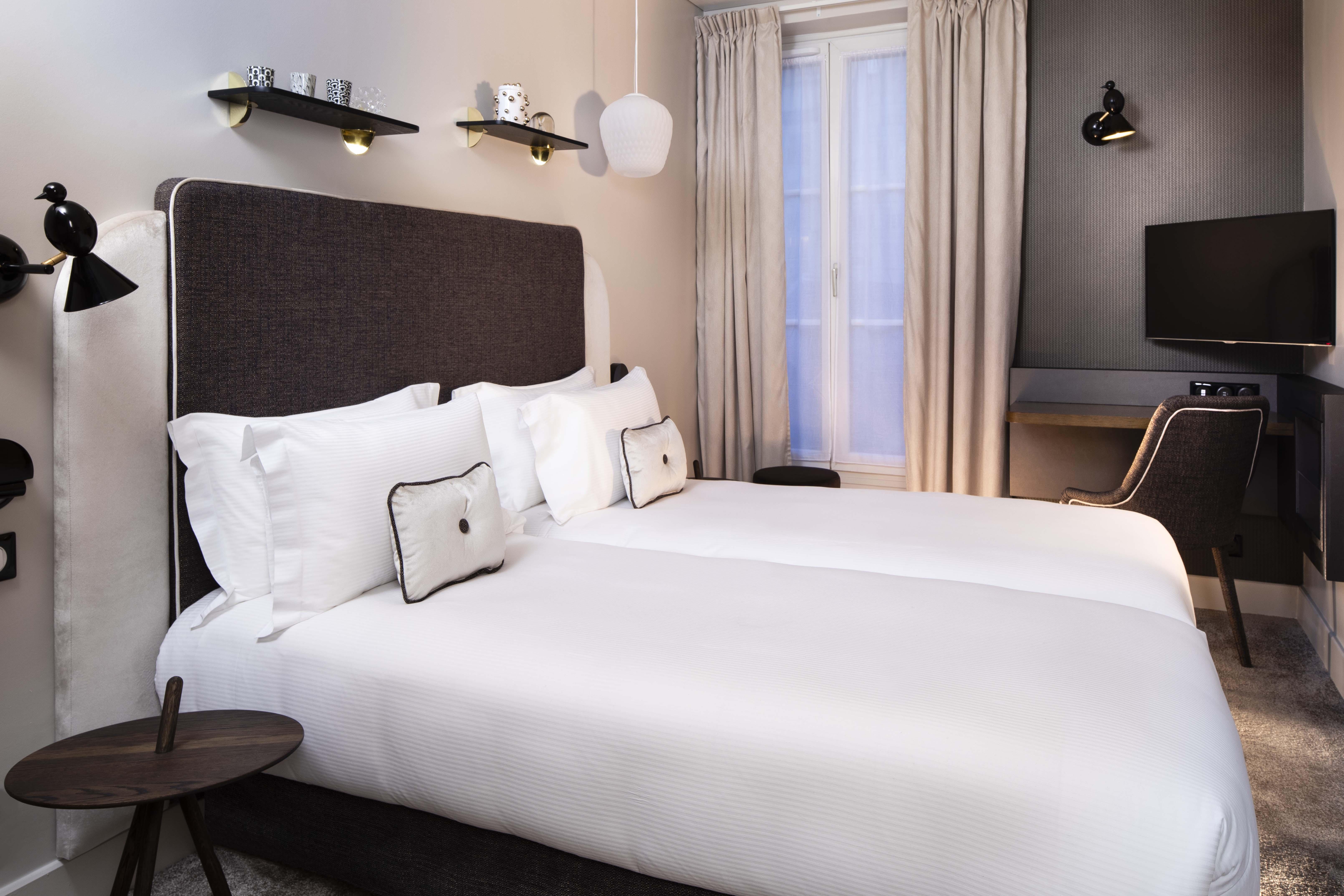 Hotel Eiffel Saint Charles Paris