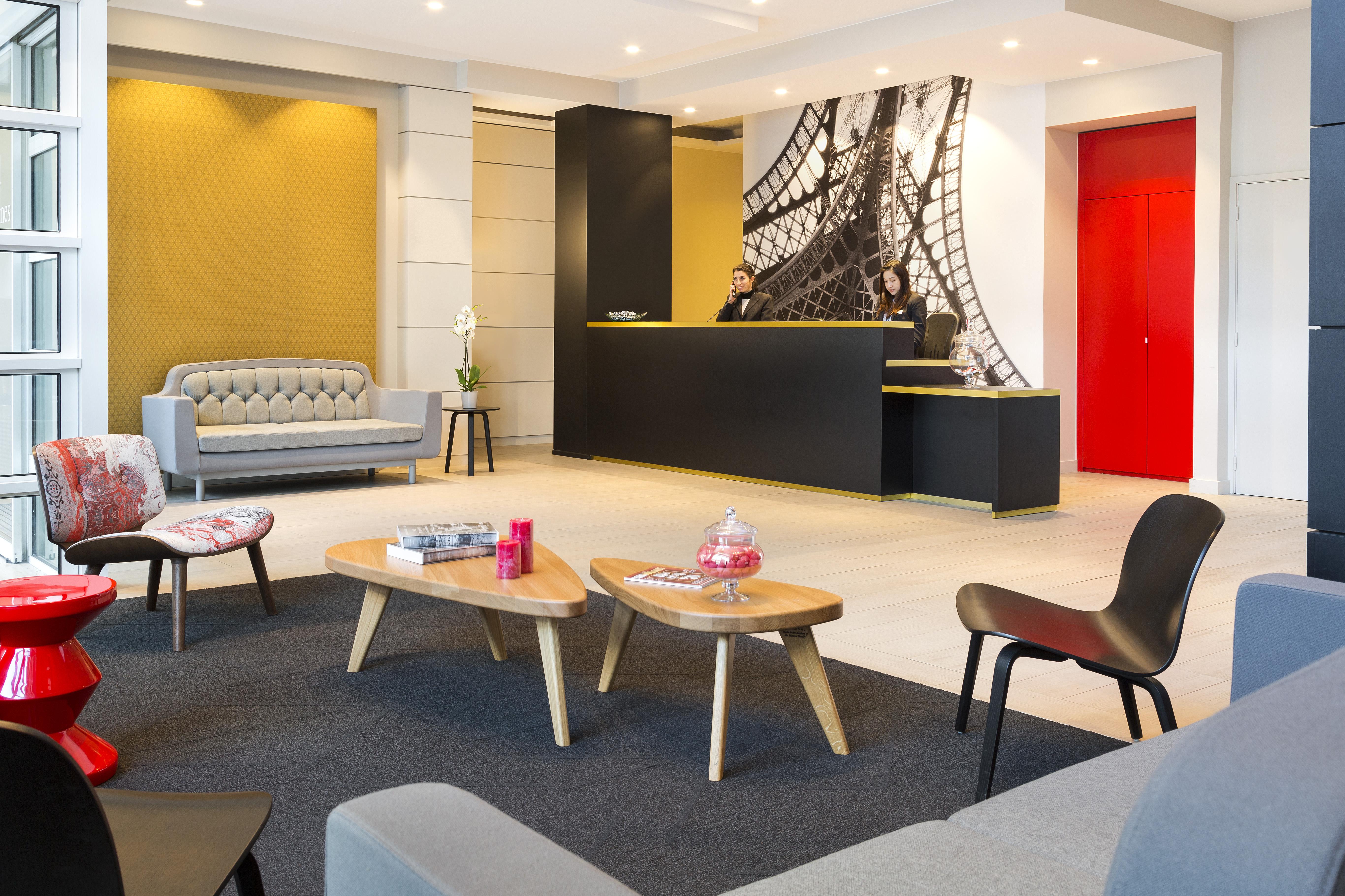 Citadines Tour Eiffel Aparthotel 4*