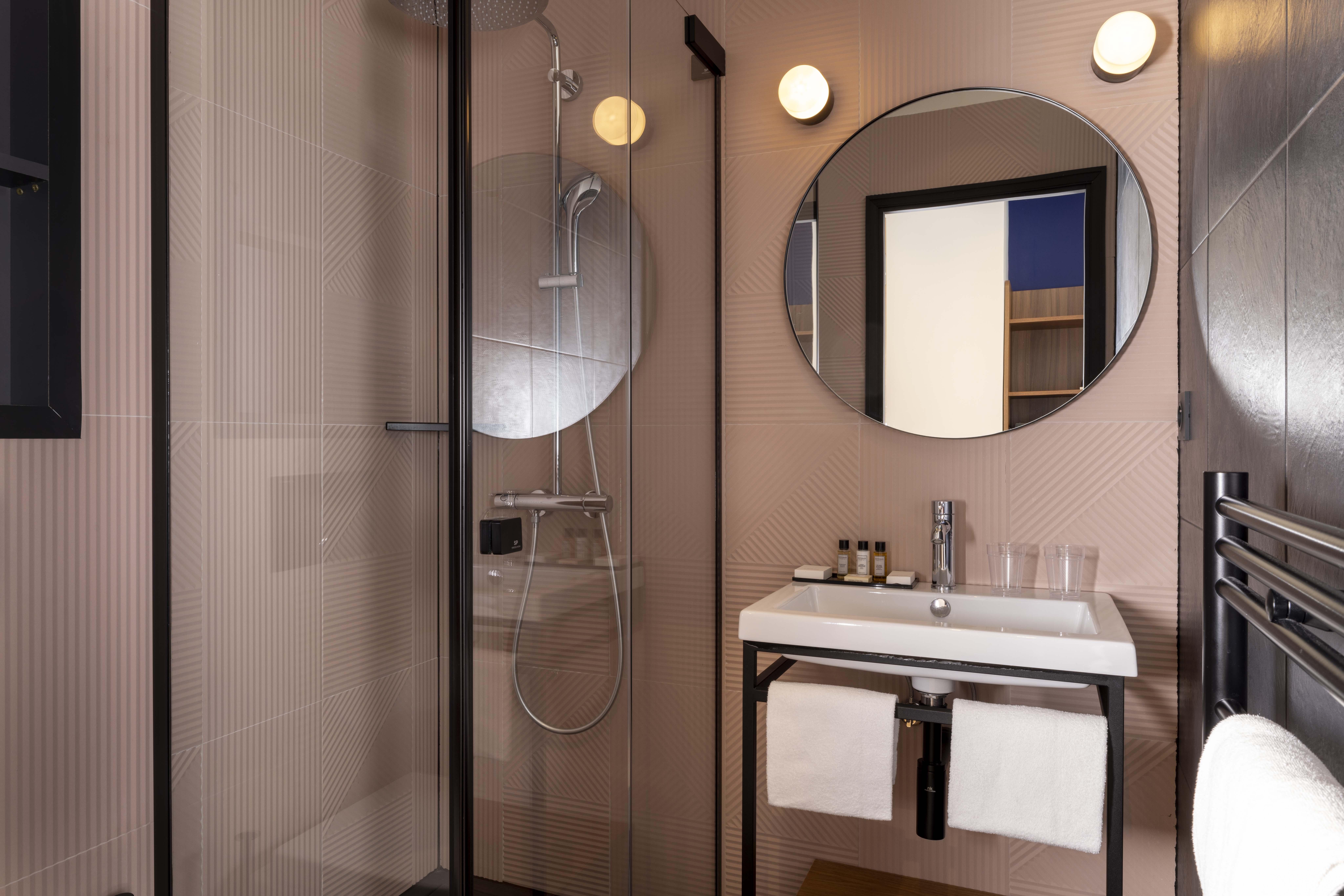 Art Quartier Latin Hotel 3*