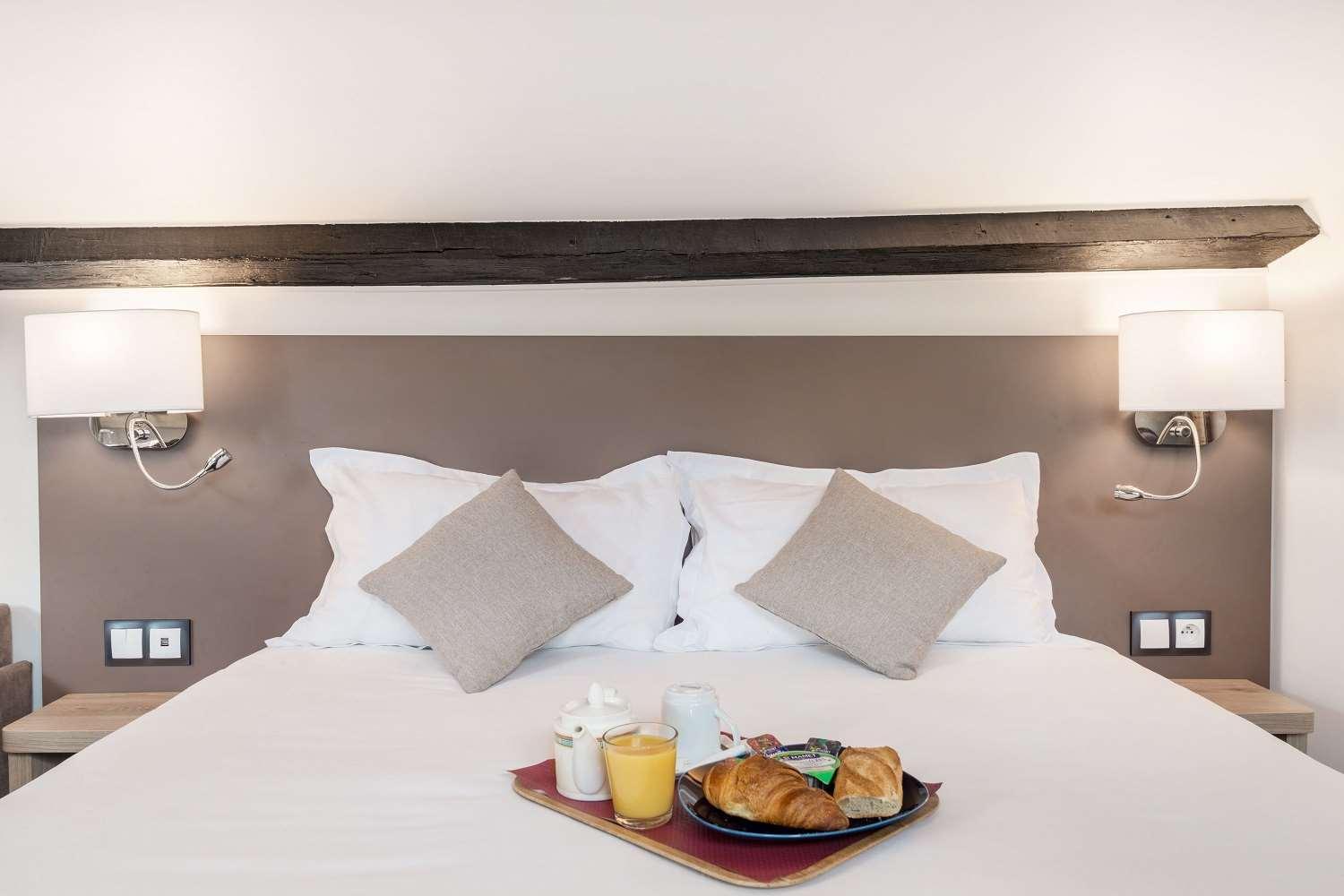 Courcelles Médéric Hotel Paris