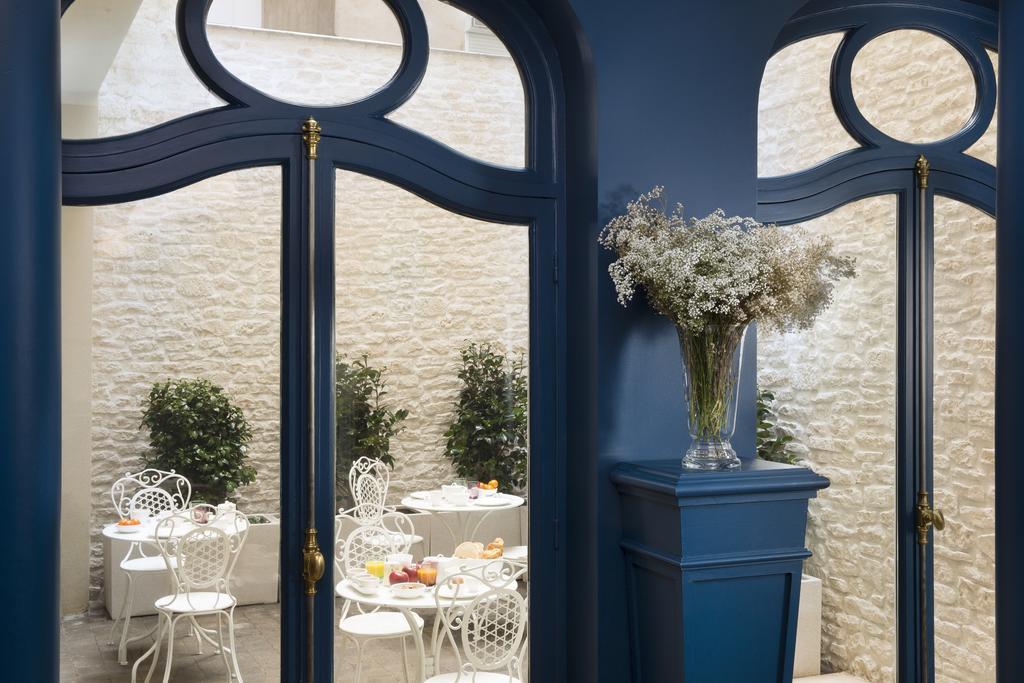 Celeste Batignolles Montmartre 4*