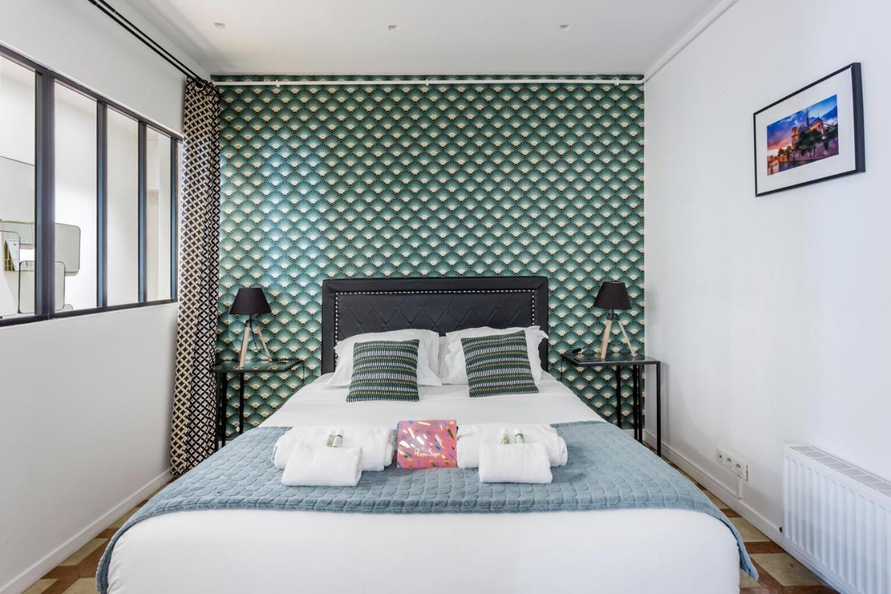 180 Eden, Luxury At Sacre Coeur Apartment *