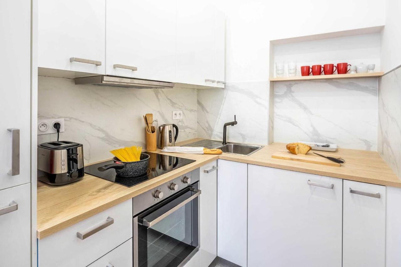 Charming In The Heart Of Belleville Appartement Paris