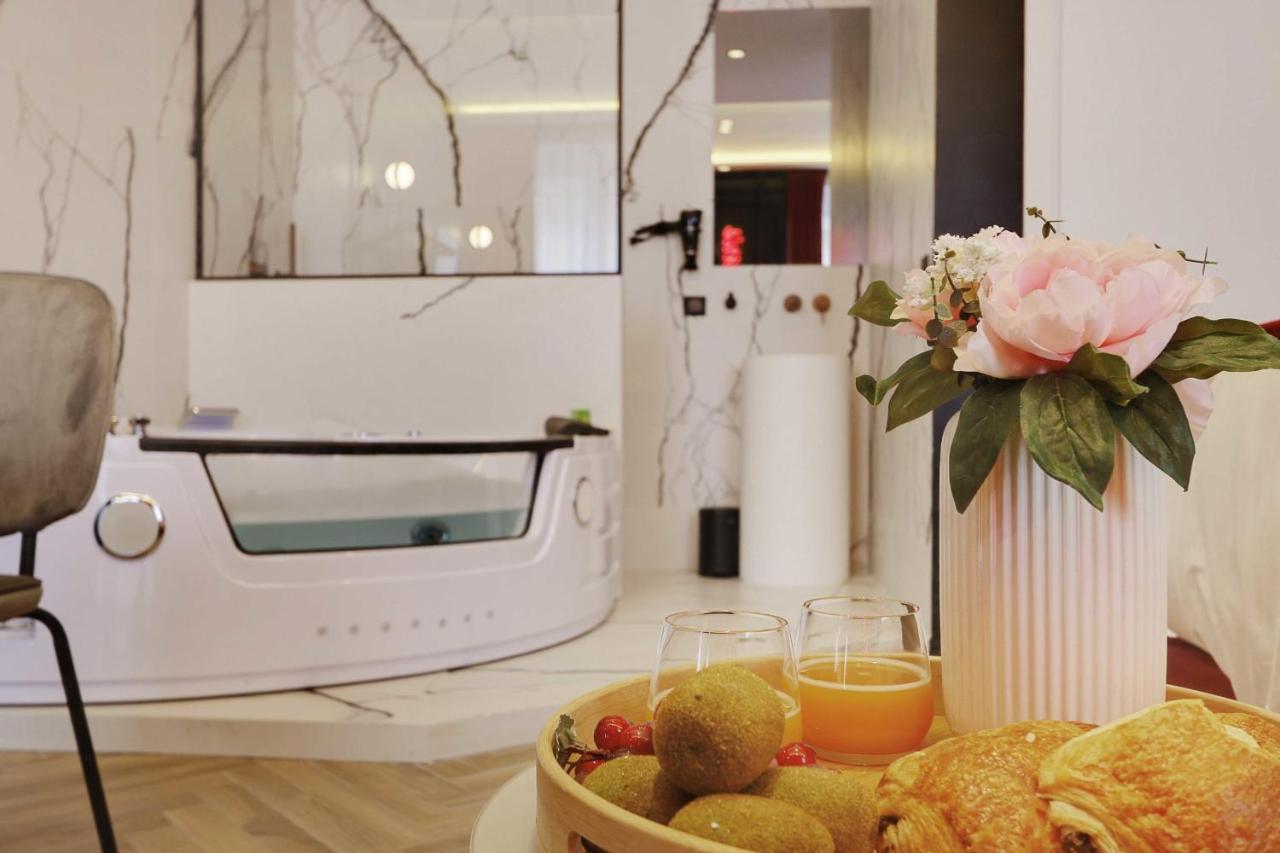 Luxurious Private - 2p - Les Halles Paris