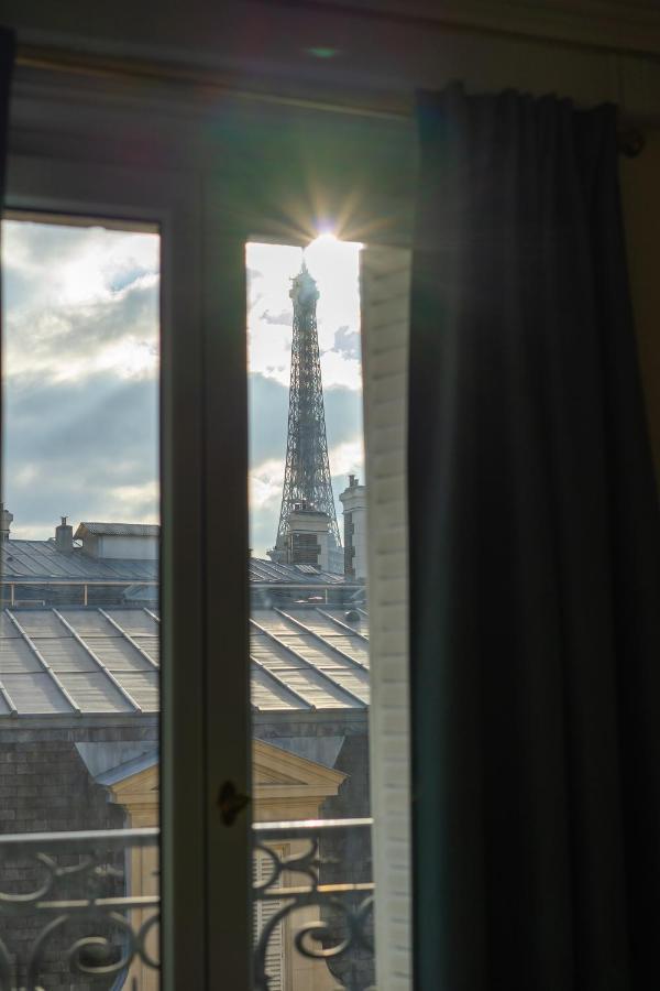 Bed & Breakfast Eiffel Tower View *