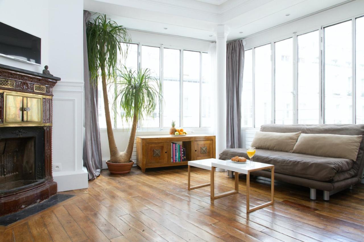 Rue Saint Honore - Louvre Apartment Paris