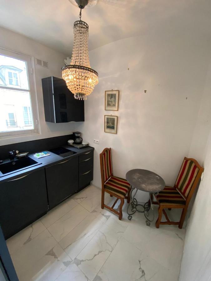 Studio Vaugirard Apartment Paris