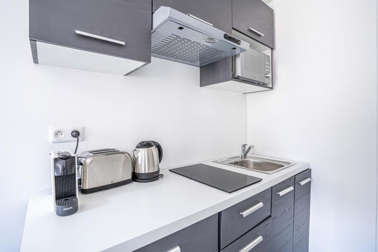 143 - Urban Charming Flat In Center Of Appartement