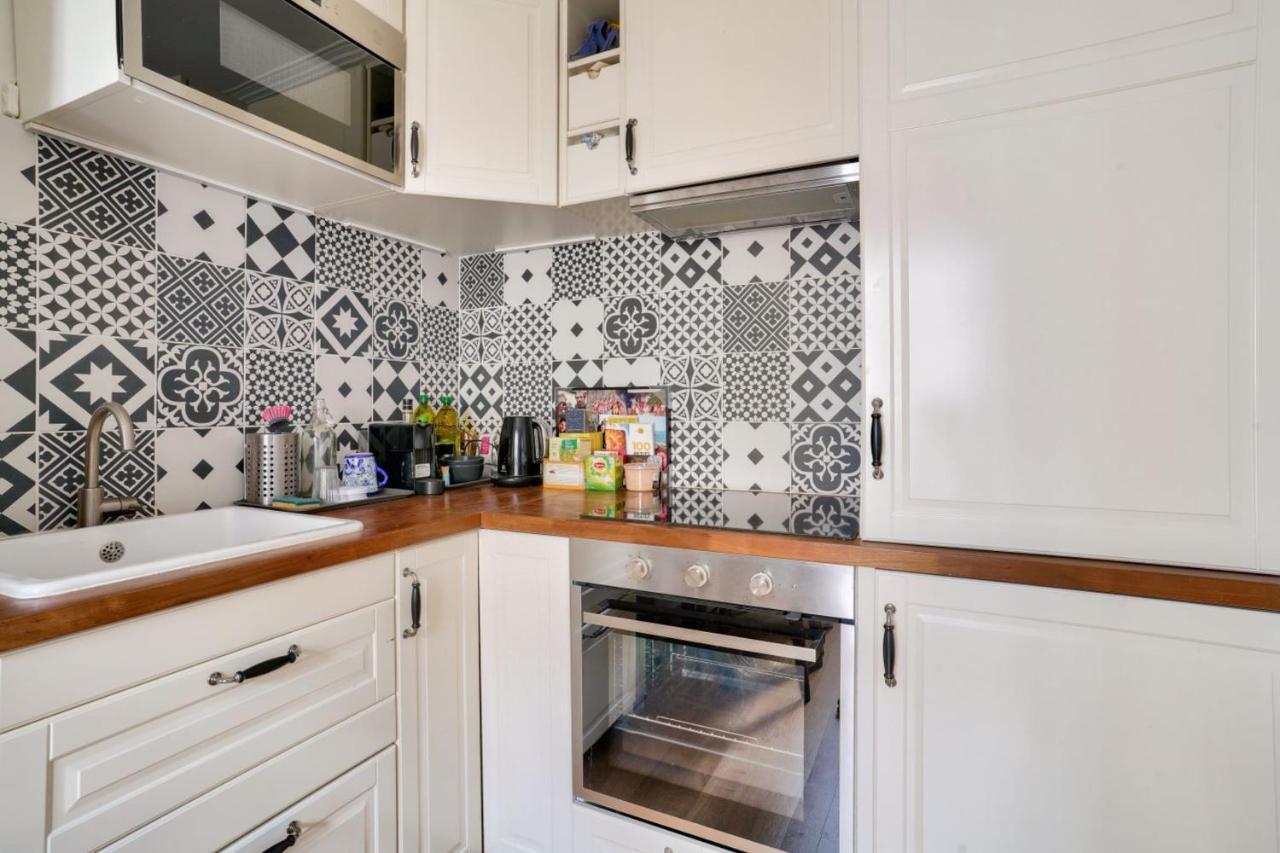 Charming For 2 People - 18 Apartment Paris
