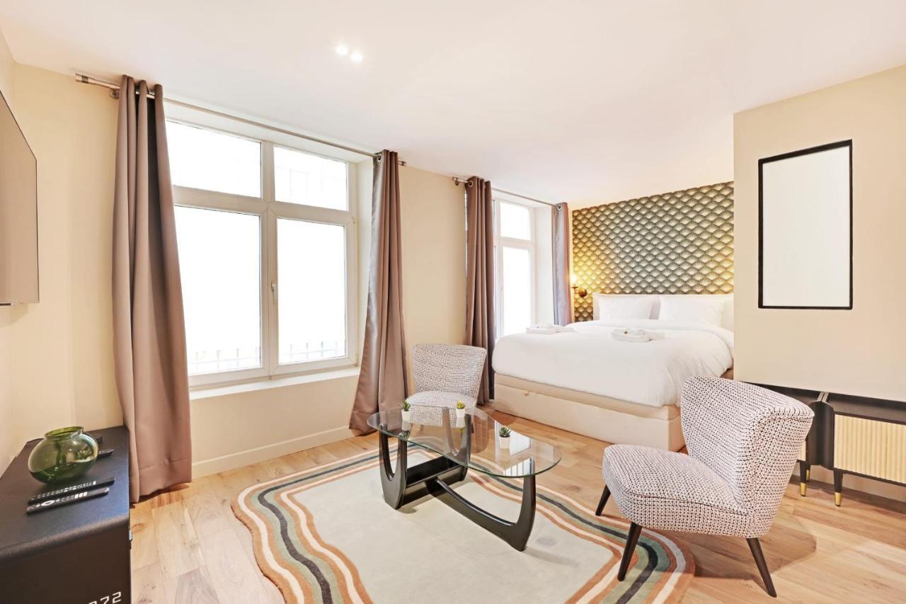 Superb 4 People Center Of Apartment