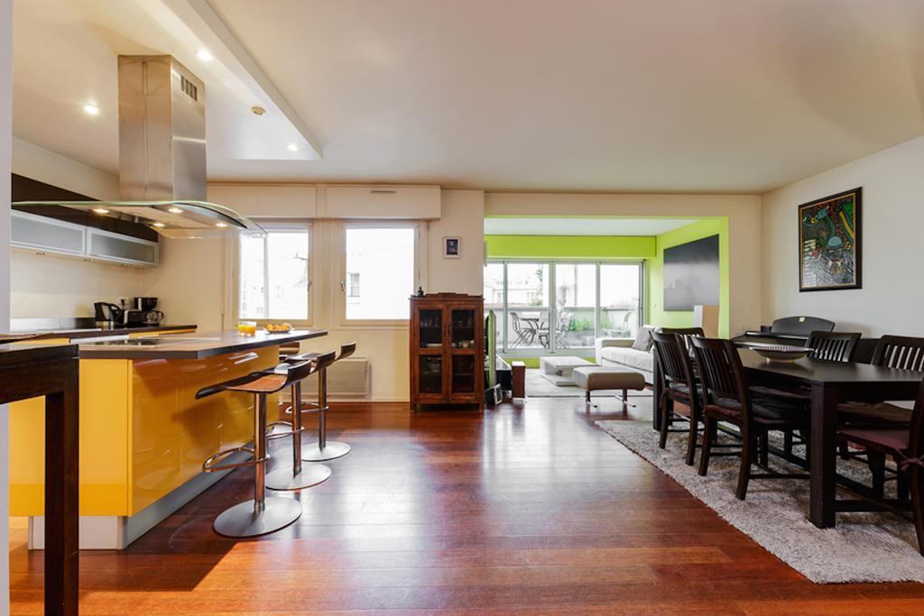 Private And Terrace - Le Marais Apartment *