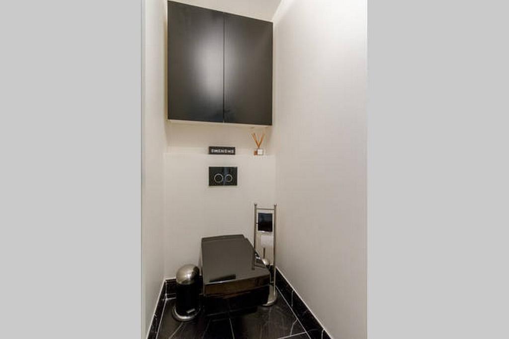Apartment Luxury Flat With Patio Garden Paris