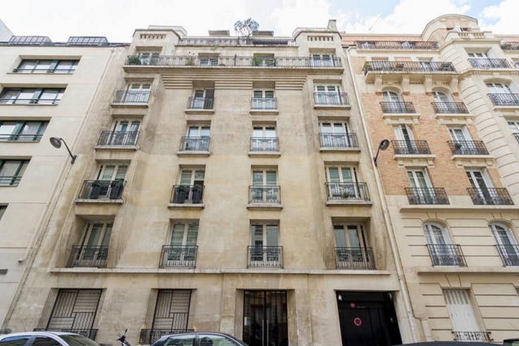 Luxury Flat With Patio Garden Apartment Paris