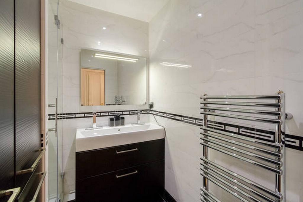 Luxury Flat With Patio Garden *